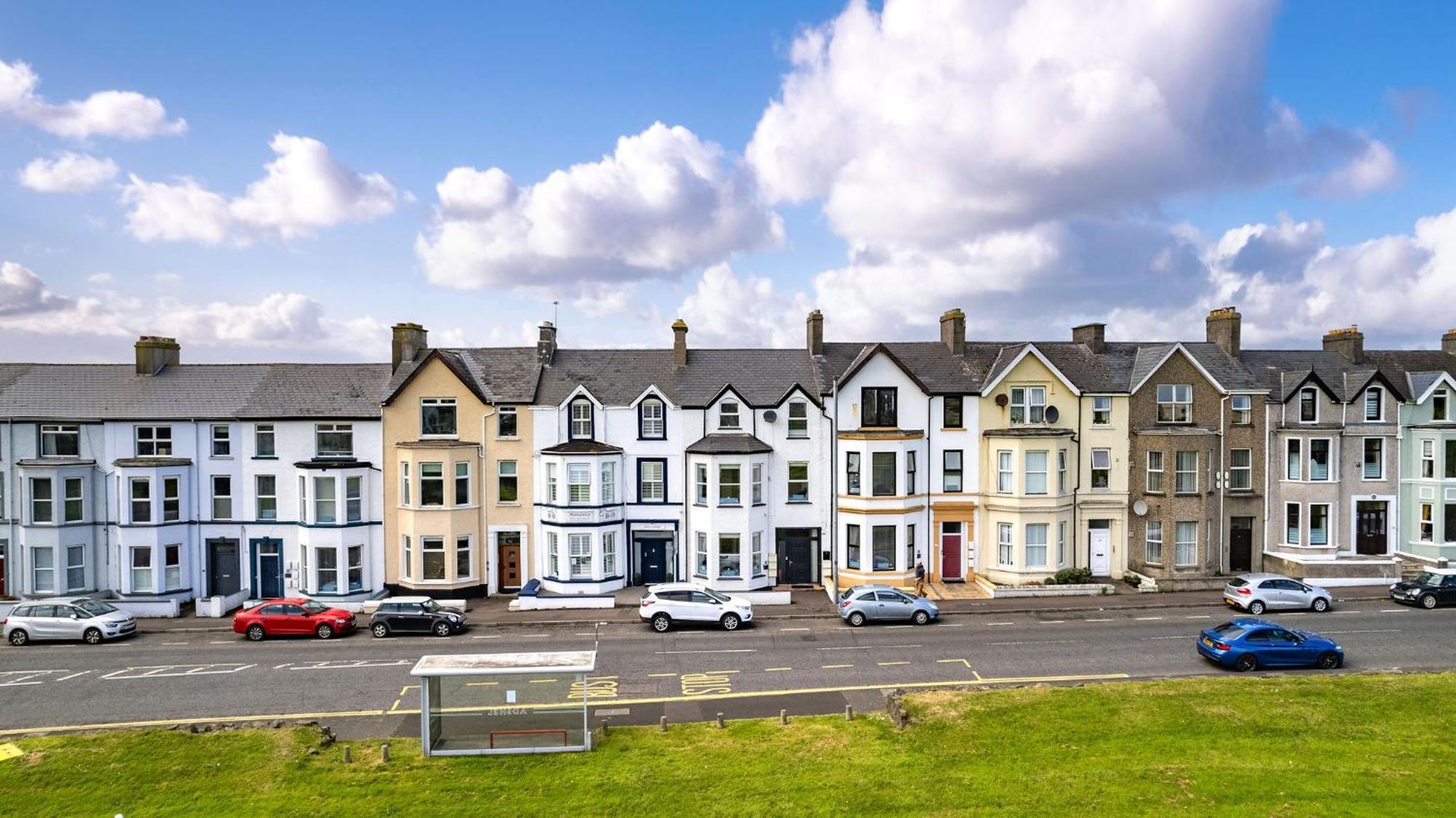 2 Dunluce Green - Portrush By The Sea Exterior photo